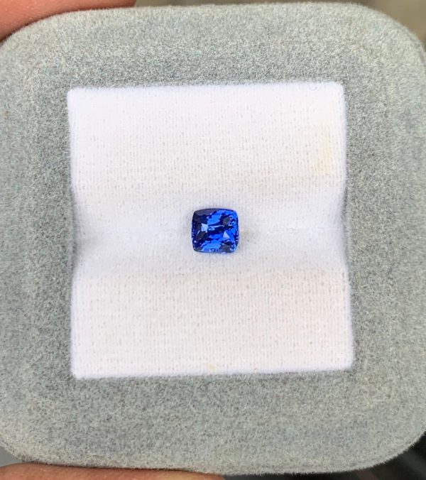 Saphir Bleu Coussin de 1,02ct - vue 2