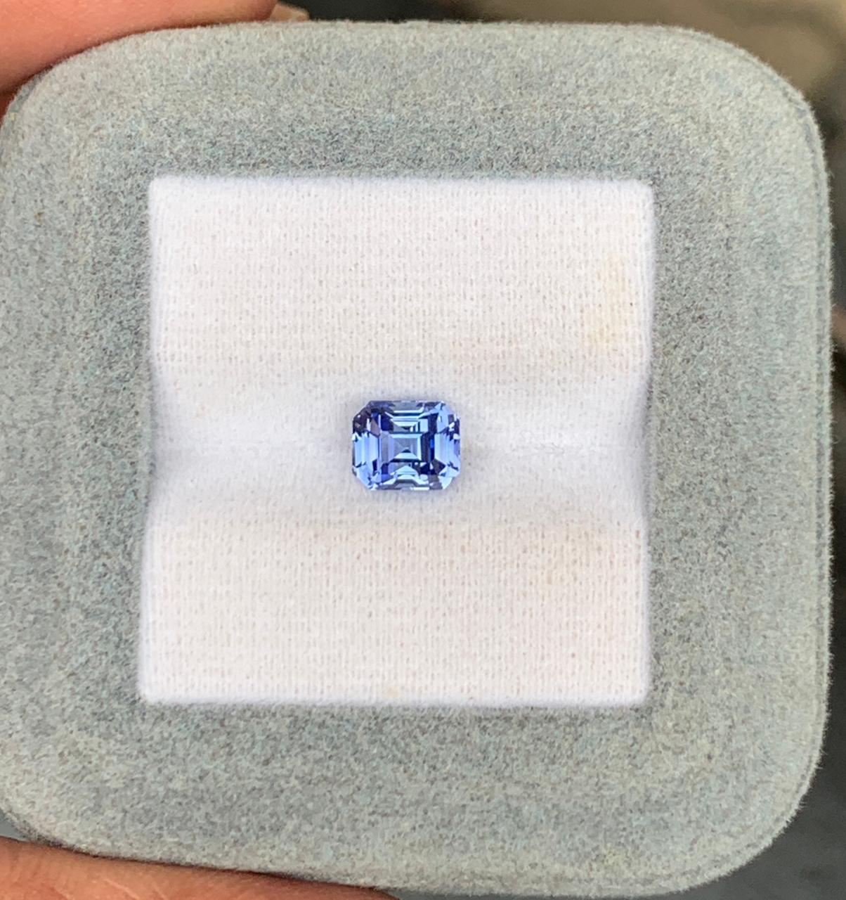 Saphir Bleu Rectangle de 1,55ct - vue 2