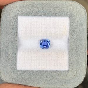 Saphir Bleu Rectangle de 1,54ct - vue principale