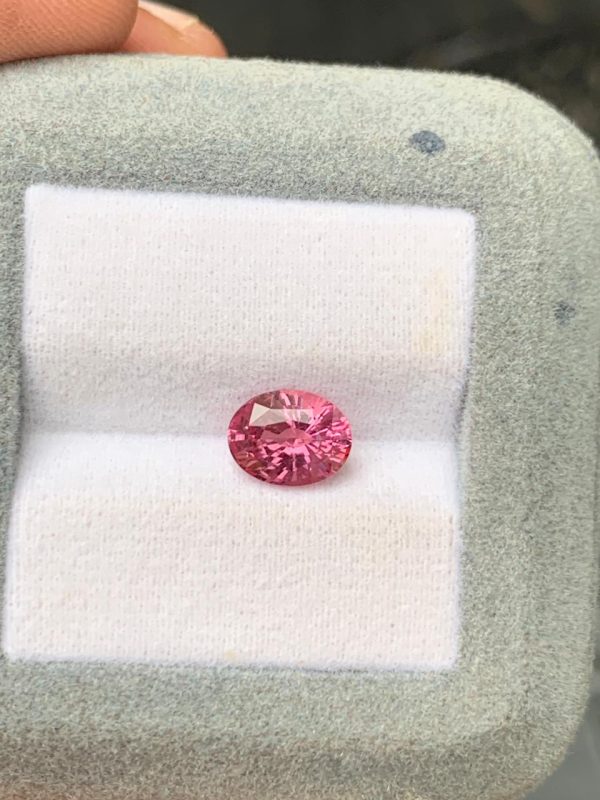 Saphir Padparadscha Ovale de 2ct