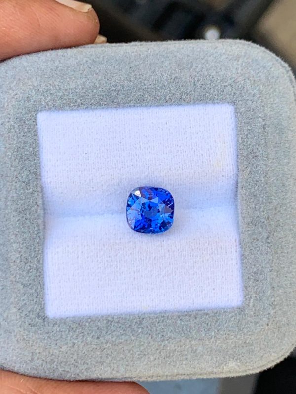 Saphir Bleu Coussin de 3,05ct