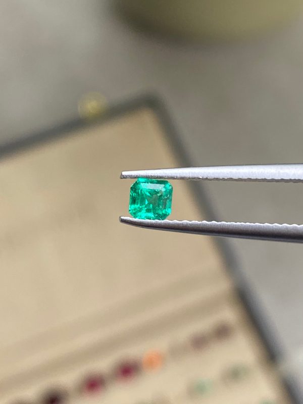Emeraude de Zambie Rectangle de 0,28ct - vue principale
