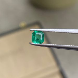 Emeraude de Zambie Rectangle de 0,46ct - vue principale
