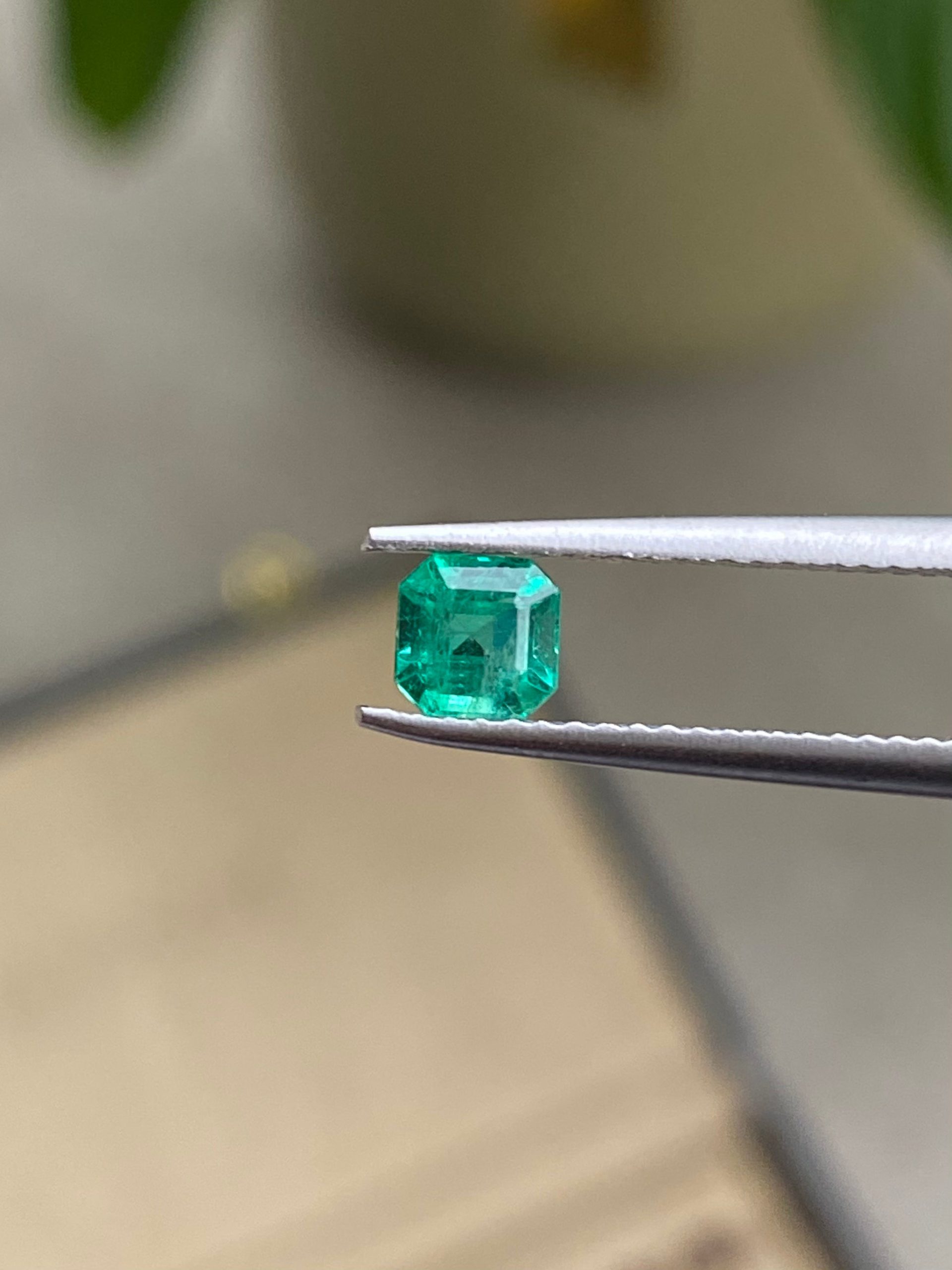 Emeraude de Zambie Rectangle de 0,51ct - vue principale