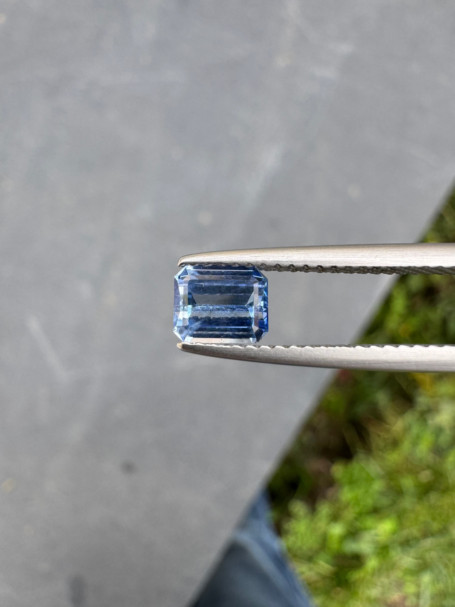 Saphir Bleu Rectangle de 0,86ct - vue principale