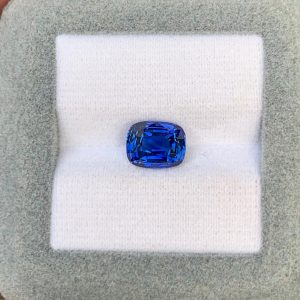 Saphir Bleu Coussin de 3,02ct - vue principale