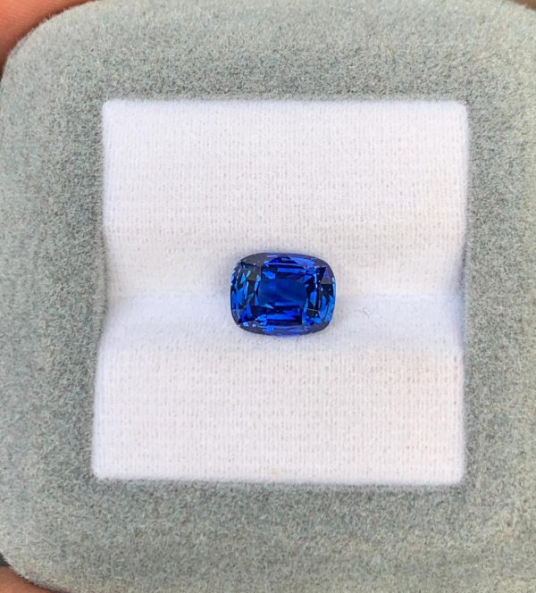 Saphir Bleu Coussin de 3,02ct - vue 2