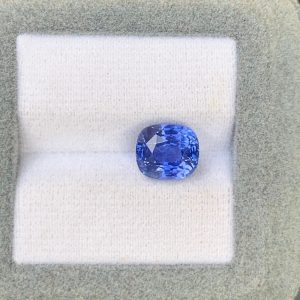 Saphir Bleu Coussin de 4,10ct - vue principale