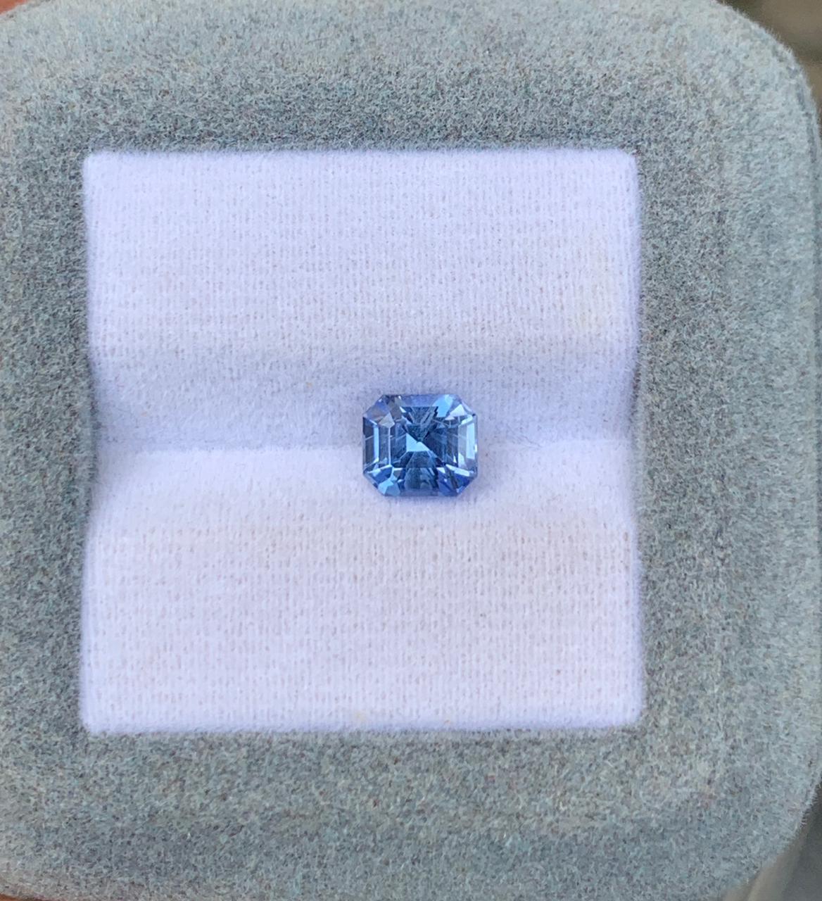 Saphir Bleu Carré de 1,55ct - vue 2