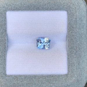 Saphir Bleu Rectangle de 2,10ct - vue principale