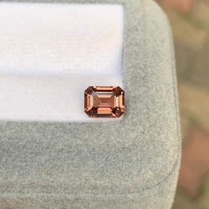 Saphir Orange Rectangle de 1,60ct - vue principale