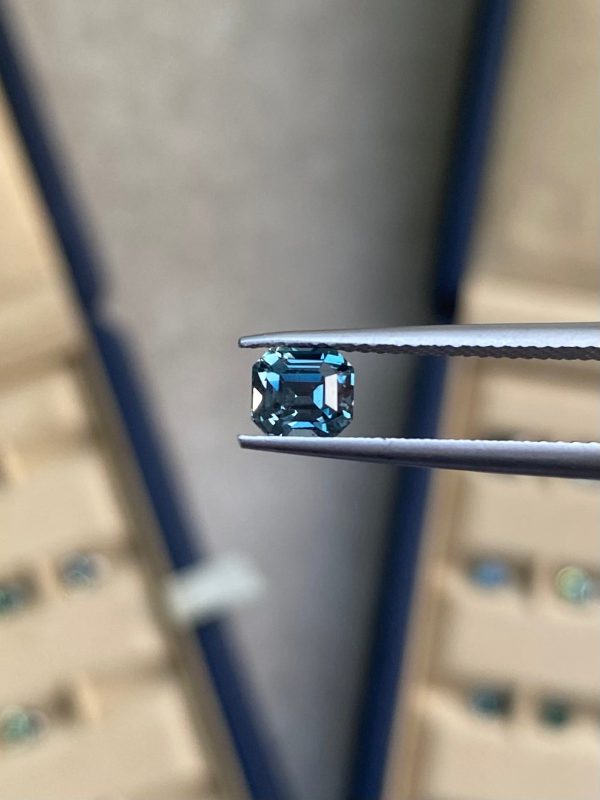 Saphir Bicolore Rectangle de 1,05ct - vue principale