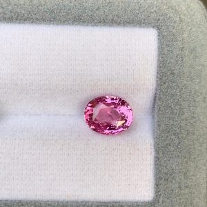 Saphir Padparadscha Ovale de 2,50ct - vue principale