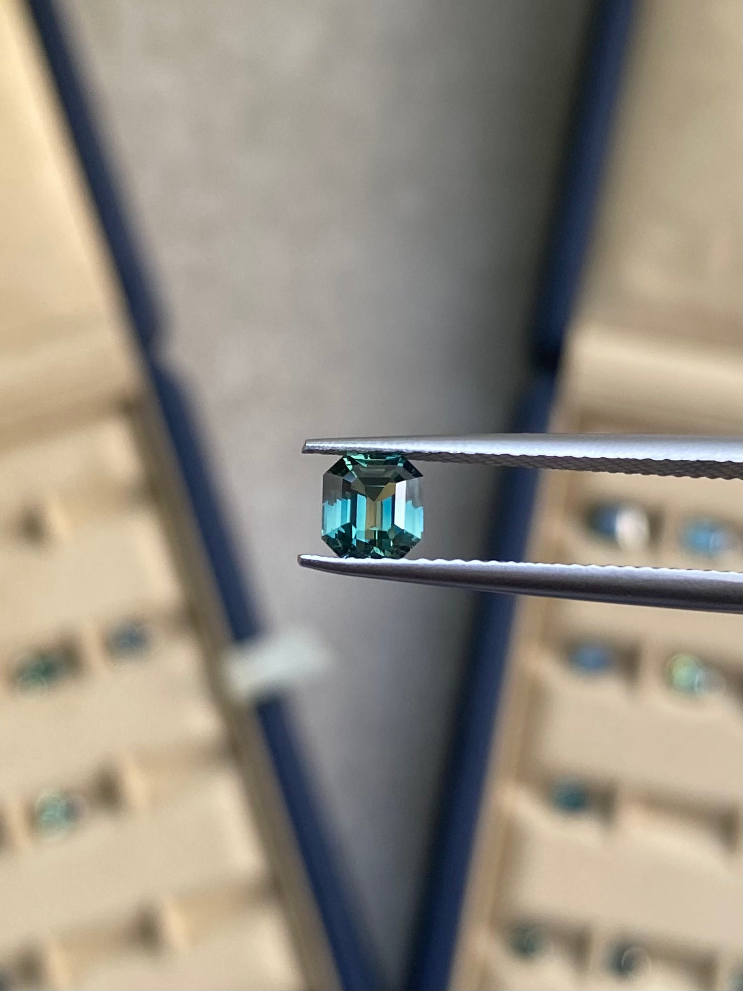 Saphir Teal Carré de 1ct - vue principale