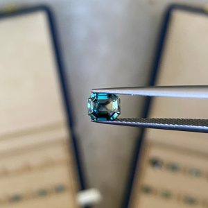 Saphir Teal Rectangle de 1,06ct - vue principale
