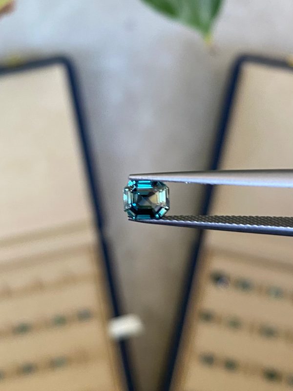 Saphir Teal Rectangle de 1,06ct - vue principale