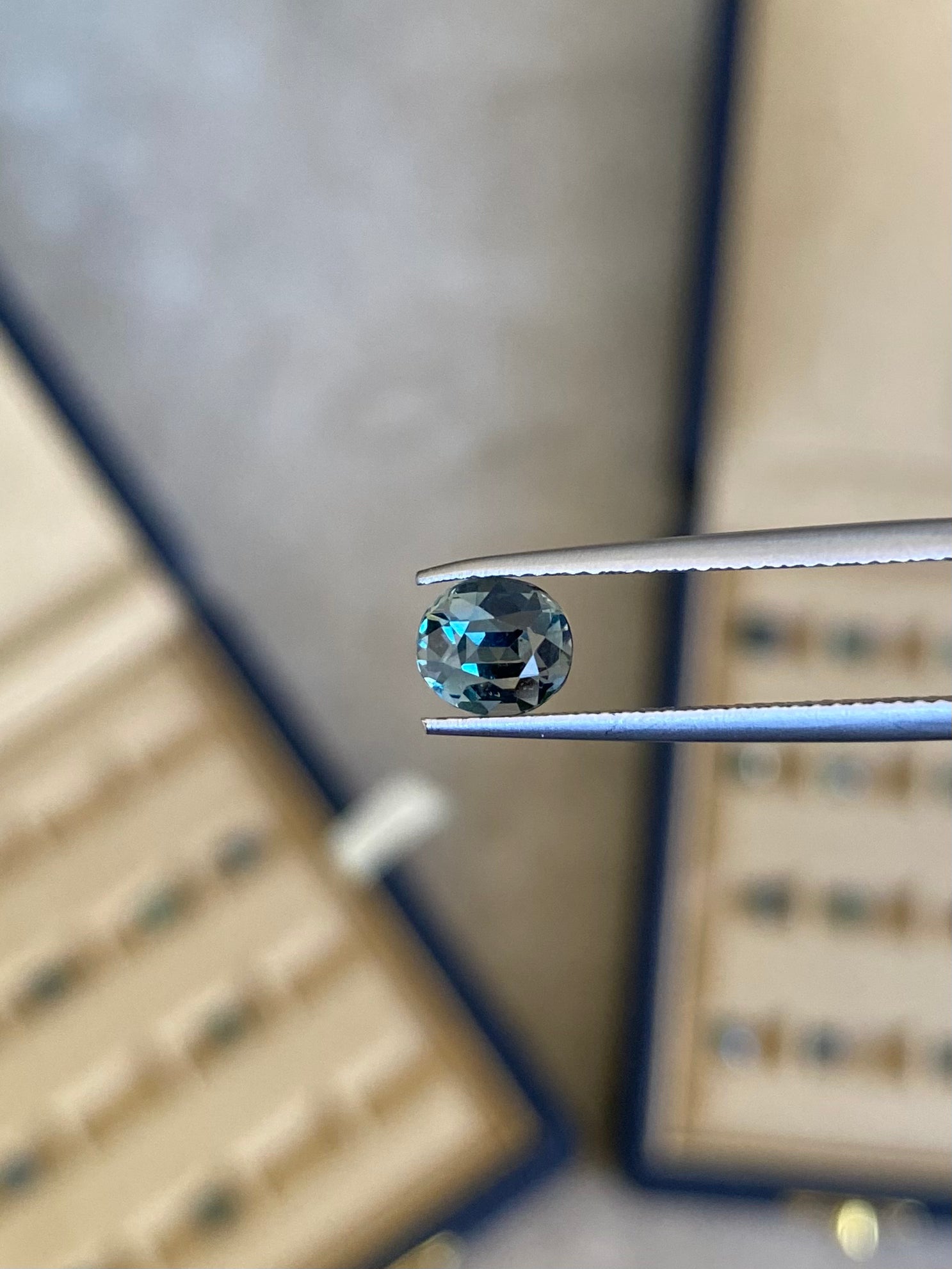 Saphir Teal Ovale de 1,12ct - vue principale