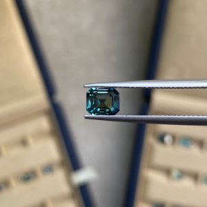 Saphir Teal Rectangle de 1,38ct - vue principale