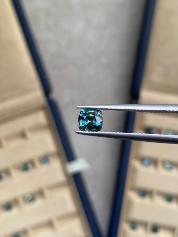 Saphir Teal Coussin de 1,06ct - vue principale