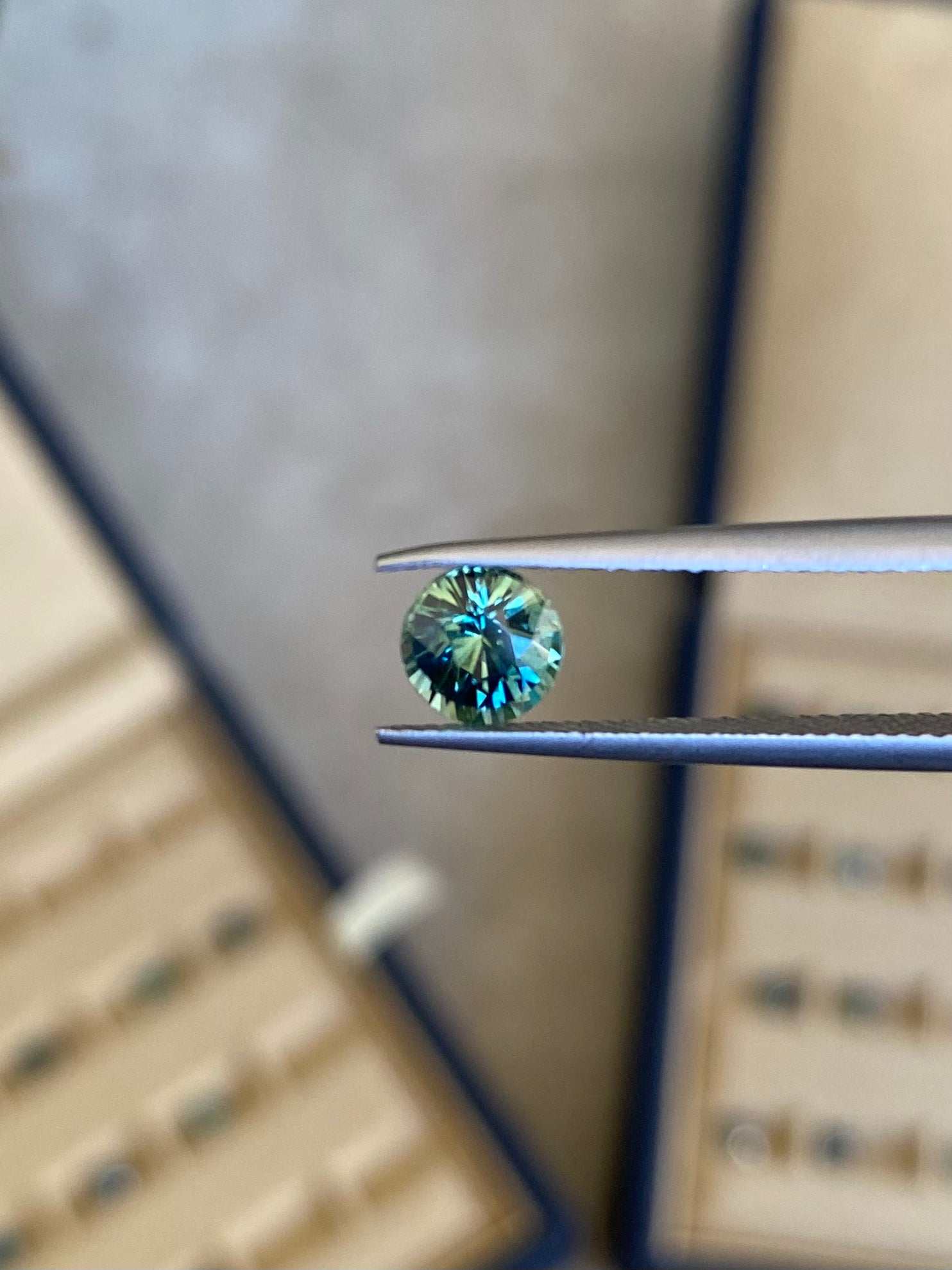 Saphir Teal Rond de 1,20ct - vue principale