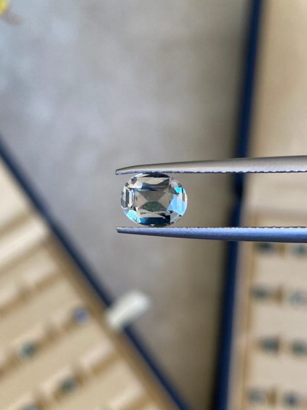 Saphir Teal Ovale de 1,28ct - vue principale
