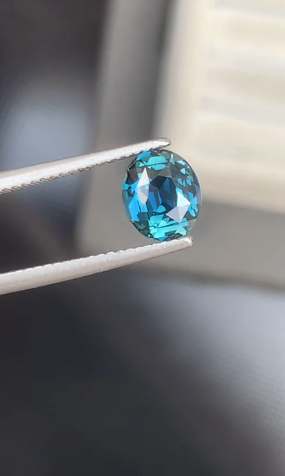 Saphir Teal Ovale de 2,05ct - vue 2