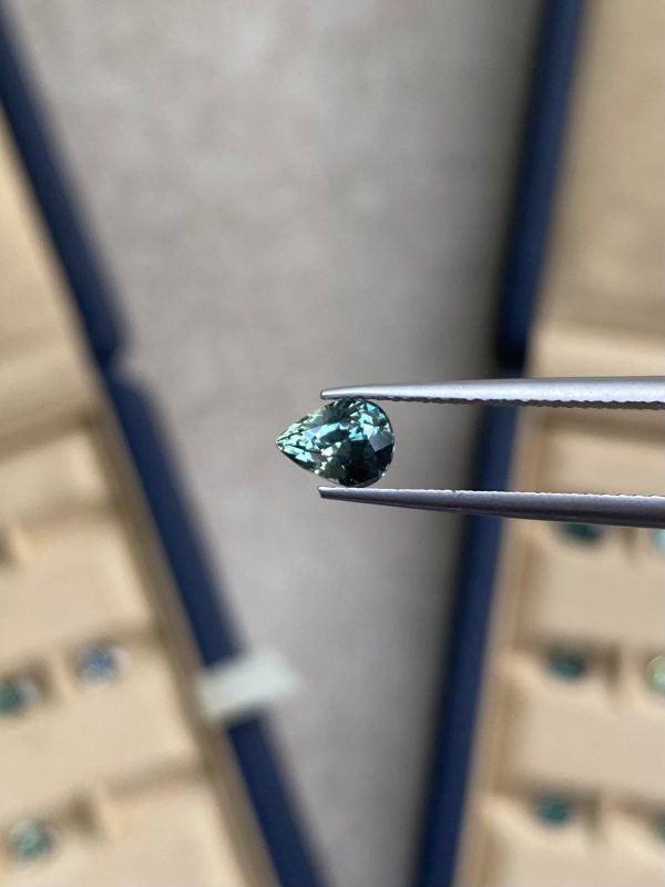 Saphir Teal Poire de 1,10ct - vue principale