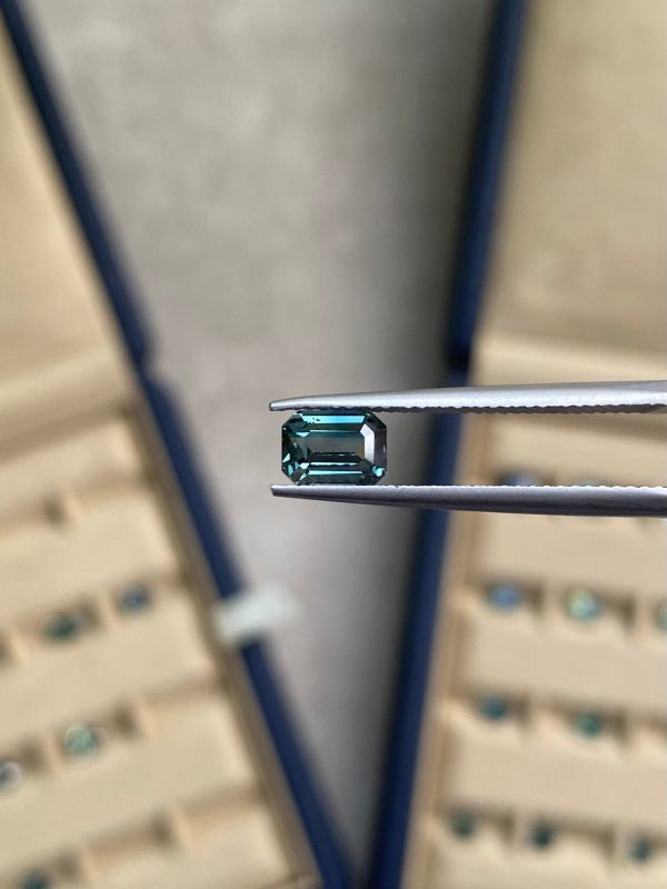 Saphir Teal Rectangle de 1,06ct - vue principale