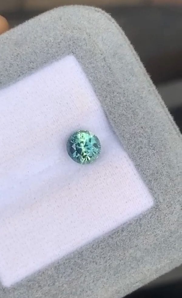 Saphir Teal Rond de 1,59ct - vue principale