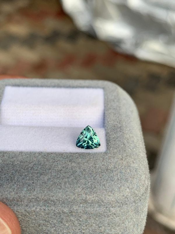 Saphir Teal Fantaisie de 1,15ct - vue principale