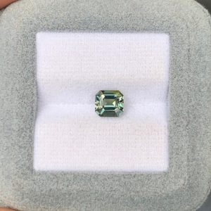 Saphir Vert Rectangle de 1,51ct - vue principale