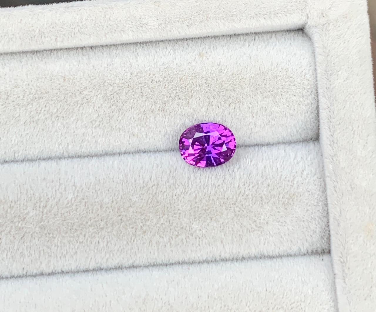 Saphir Violet Ovale de 1,15ct - vue 2