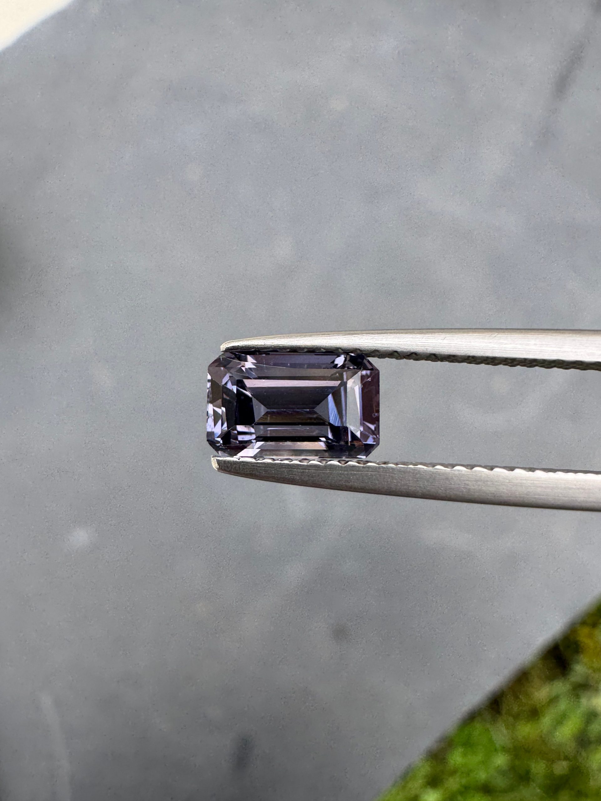 Spinelle Rectangle de 1,51ct - vue principale