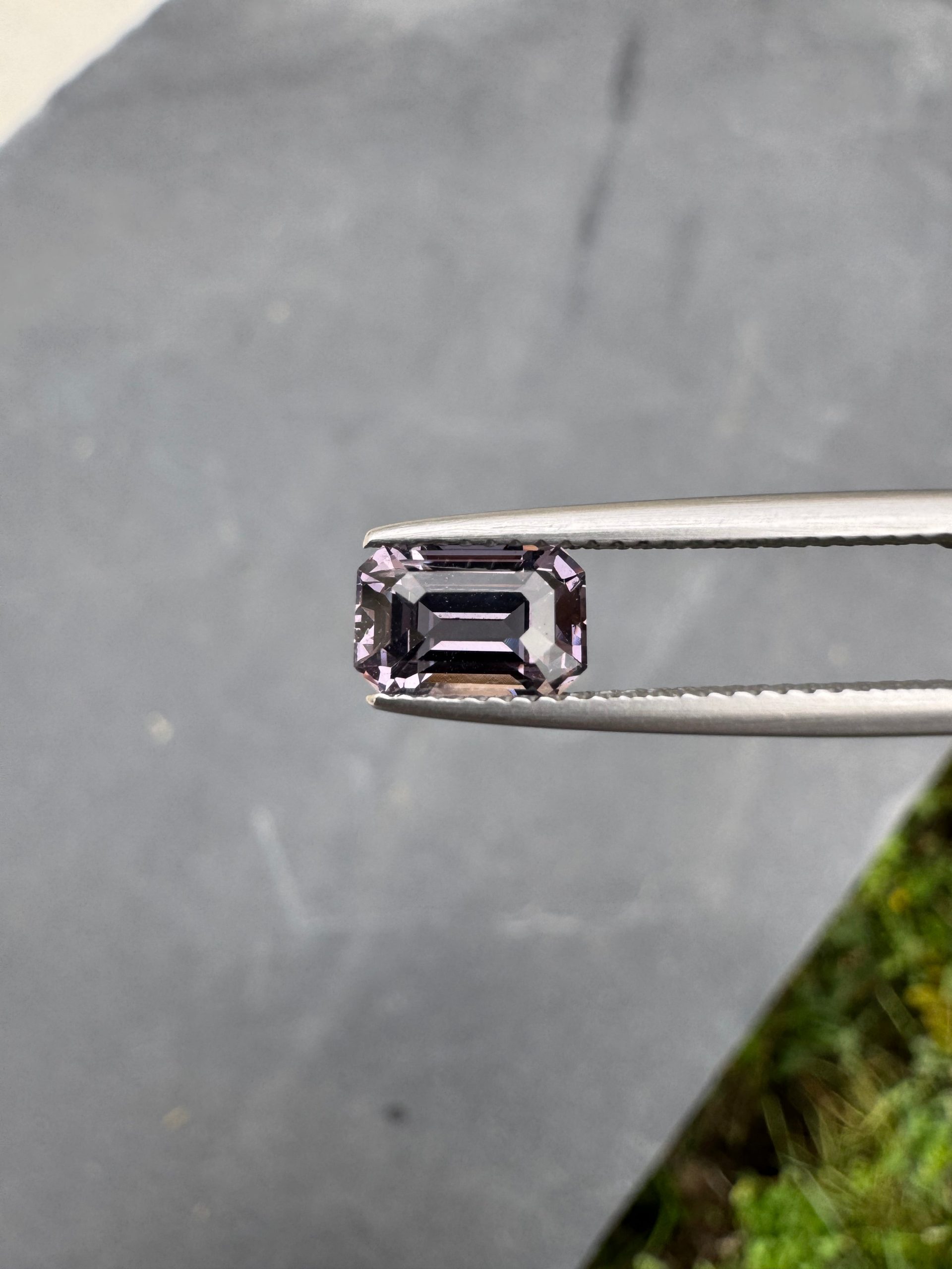 Spinelle Rectangle de 1,71ct - vue principale